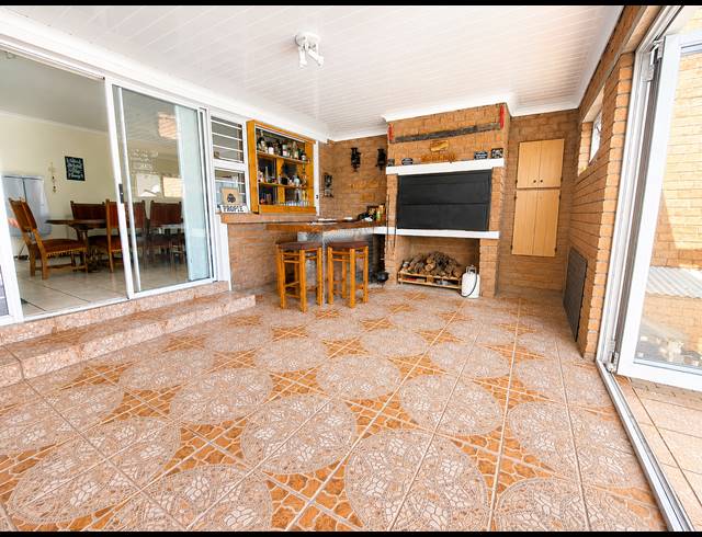 3 BEDROOM FREEHOLD FOR SALE IN MYBURGH PARK